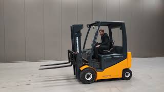 Chariot &eacute;l&eacute;vateur &eacute;lectrique Jungheinrich EFG 425 k | Image 4 - Machineryline