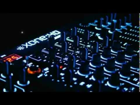 Mark Knight Feat Adele - Rolling in the deep