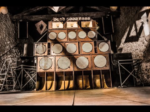 Sama Renuka Reveal / Dusty Wata - Feed me / Raw Dub