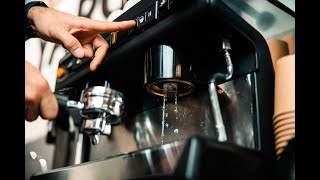 קורס בשר וחלב - המתנה בין בשר לחלב ▪️ הרב נחמנסון ▪️ (בית כנסת חב"ד חדרה) (הערוץ של הרב יהודה לייב נחמנסון) - התמונה מוצגת ישירות מתוך אתר האינטרנט יוטיוב. זכויות היוצרים בתמונה שייכות ליוצרה. קישור קרדיט למקור התוכן נמצא בתוך דף הסרטון