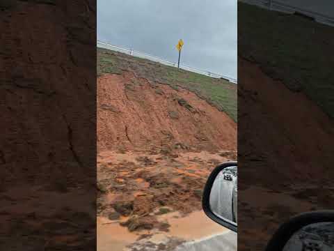 Talude com grama #plantiodegrama #talude #rodovia #br163 #novamutum #matogrosso