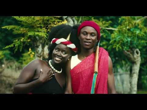 UAINE - MISTURA DE 30 ETNIAS DE GUINÉ (VIDEO OFICIAL)