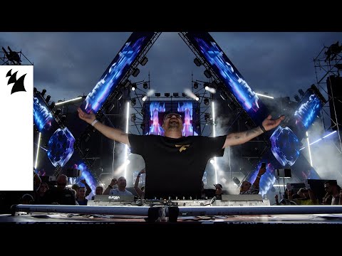 onTune & Tai Woffinden - Doo Pah (Live at Euforia Festival)