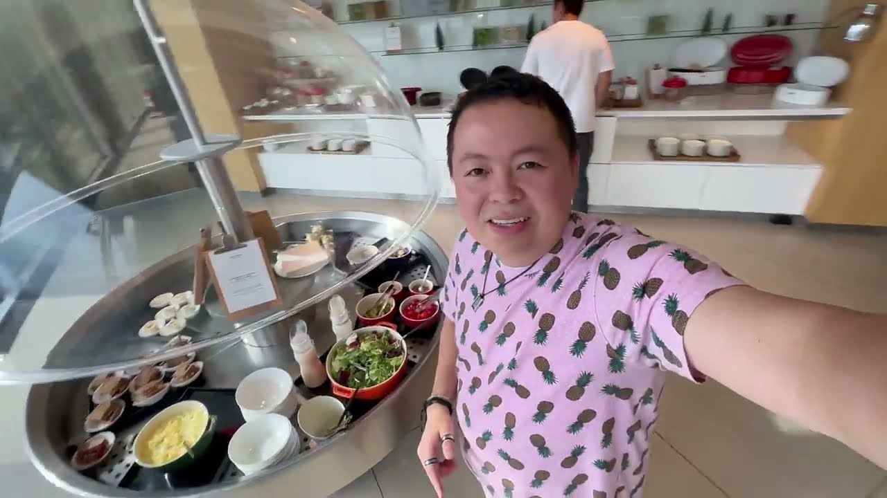 Air France Lounge/KLM Lounge