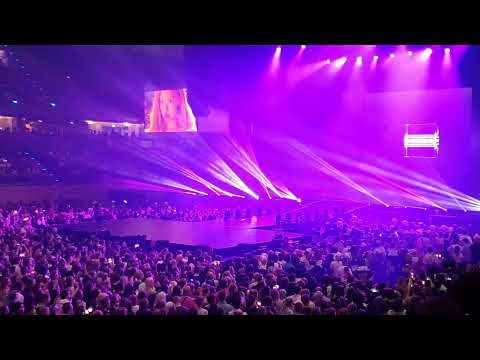 BLACKPINK in your area Worldtour Berlin/Germany- BLINKs singing Kill This Love