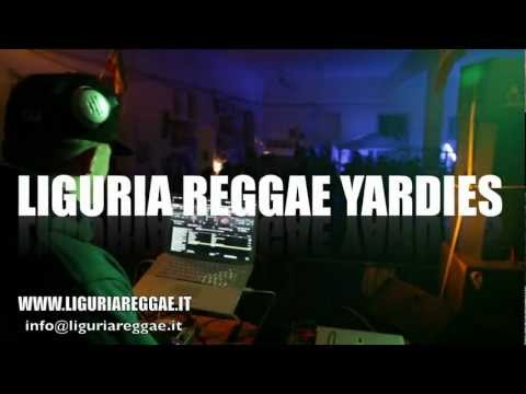 LION D e RAS TEWELDE longside BIZZARRI SOUND @ CSA PINELLI (17-03-2012)