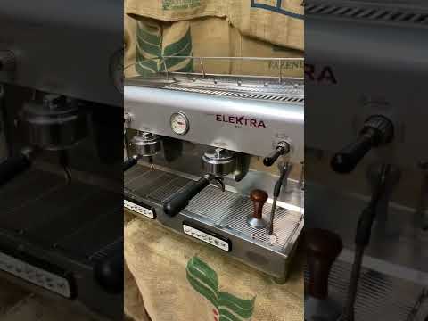 Кофемашина Elektra Maxi после качественного технического обслуживания!