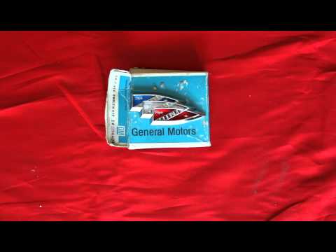 download lagu mp3 mp4 Bumper Ornament, download lagu Bumper Ornament gratis, unduh video klip Bumper Ornament