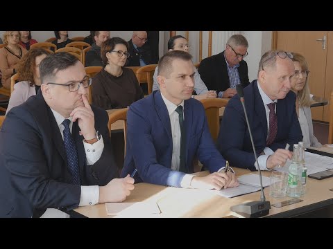 Czy Mariusz Szewczyk - burmistrz Miasta Dębica otrzyma absolutorium i wotum zaufania za 2022 rok ?