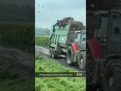 Trailer Was GONE 😳 #rurallife #farming #tractor #farmmachinery #farmer
