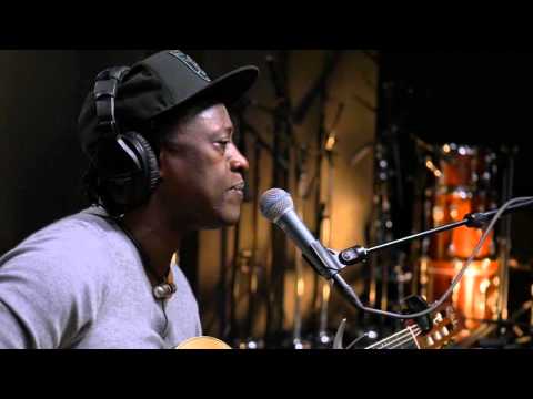 Acoustic Africa featuring Habib Koite & Vusi Mahlasela - Basimanyana (Live on KEXP)