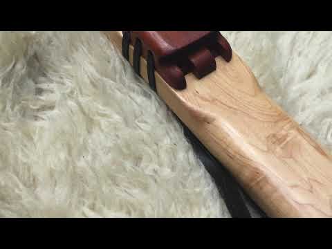 7 Hole Native American Style Drone Flute - Key of Low D - at 440Hz - Maple and Sapele woods