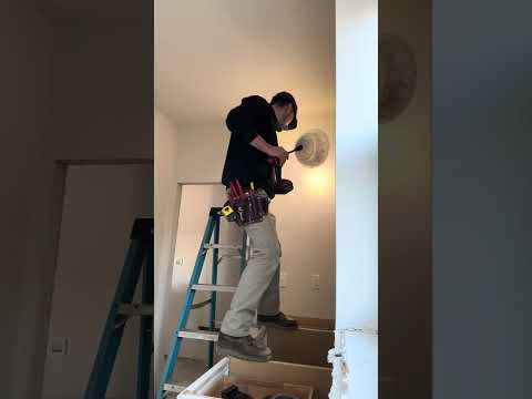 2025 🤝 #fyp #electrician #bluecollar