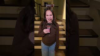 Download lagu She only eats cotton candy mp3