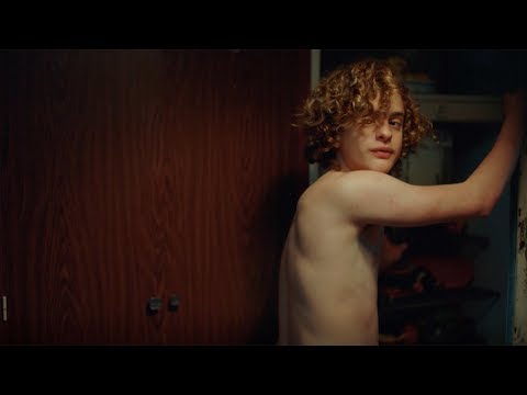 天使の顔した連続殺人鬼…映画『永遠に僕のもの』本編映像