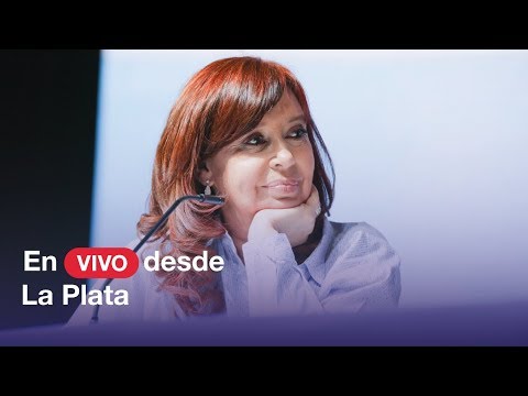 MIRALO EN VIVO. Cristina en la facultad de Periodismo de La Plata presenta "Sinceramente".
