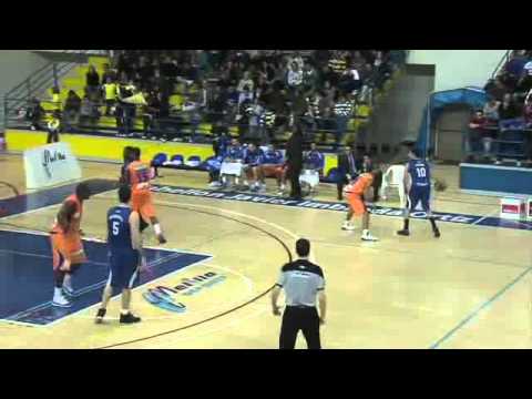 ORO CLUB MELILLA BALONCESTO,88 - FORD BURGOS ,84 (24/02/2012 0:00:00)