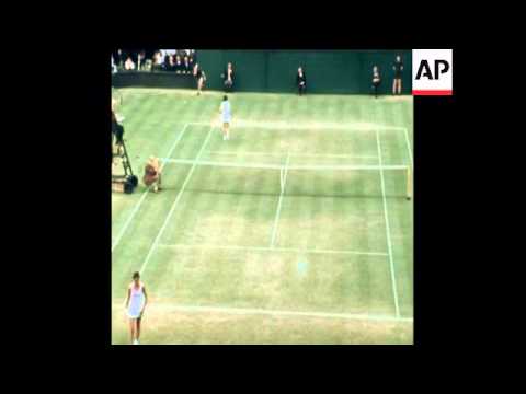 SYND 3-7-72 WOMEN'S TENNIS QUARTER FINAL WADE V BILLIE JEAN KING