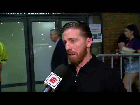 IKER MUNIAIN PRESENT IN THE BIDEGAIN | Sports Table | SportMax