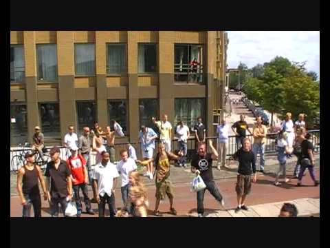 Ralvero @ FFWD · Dance Parade 2009