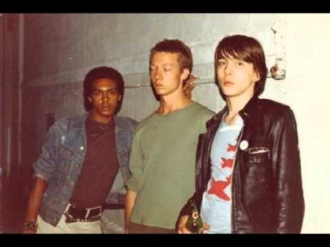 21645 - Babble radio tape