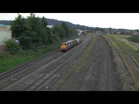 DRS 20308 AND 20303 ACCELERATE PAST GLOUCESTER YARD ON 6M63 FLASKS 070813