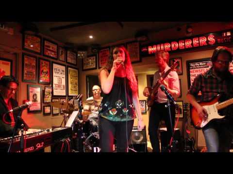 Dove & Boweevil feat. Laura White & Andy Cooper - Feeling Good - The Murderers - November 2015