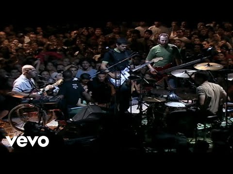 Os Paralamas Do Sucesso, Dado Villa-Lobos - Que País É Este (Ao Vivo)