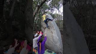 Video thumbnail of Parkinson, 6c+ (sit). Can Bruguera