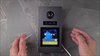 Dveřní stanice PC-D2D24 s možností instalace 1 až 4 zvonkových tlačítek, povrchová montáž