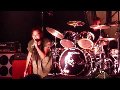 Pearl Jam - Supersonic (Alternate Lyrics) - 9.22.09 Seattle, WA