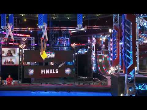 Najee Richardson Makes THE GREATEST SAVE OF ALL TIME On American Ninja Warrior