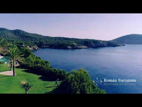 RF1" VILLA AZUL " . San Carlos-8 bedrooms- IBIZA- Gym- Golf- Tennis-Cinema    www.romanfortunato.com
