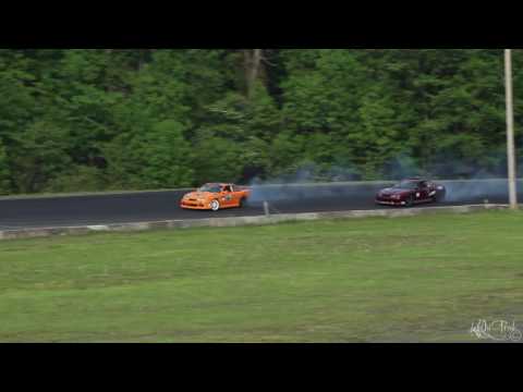 Silvio Dos Santos Leading Alex Gosselin - Dmcc Drift 2015 Round 2