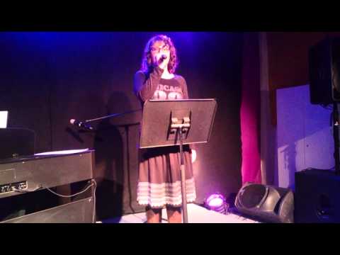 I know him by heart.  (Vonda Shepard) . Piano-Voix by Coleen Armonie