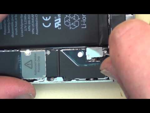 comment demonter batterie iphone 4