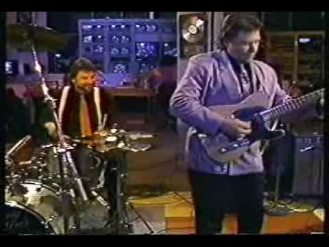 Danny Gatton - Elvis medley - Toronto - April 10 1989