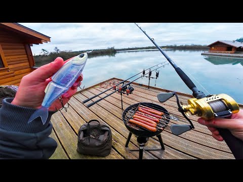 DORMIR, MANGER, PÊCHER… 24H SUR L’EAU