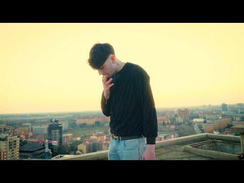 Giaron - RUGGINE (prod. Areck)