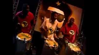 Afroreggae - Mosca Na Sopa (O Baú do Raul​ 2004​) [Vídeo Oficial]
