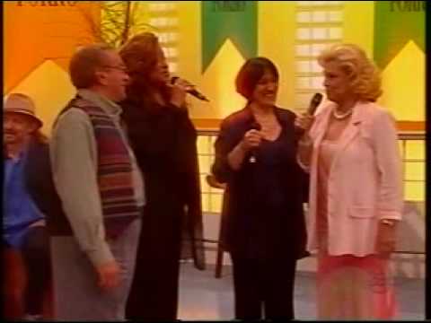 Antonio Barros e Cecéu e Alcione no programa da Hebe