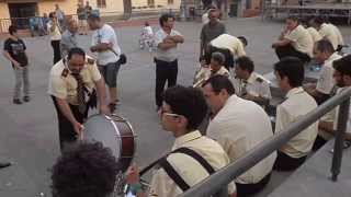 preview picture of video 'Sciara,alcuni componenti della banda musicale di Sciara suonano e fanno divertire'
