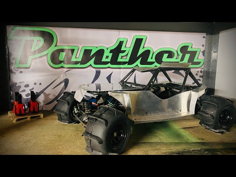 Axial wraith changed into formula offroad truck.