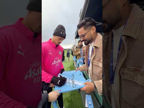 ألتقيت بلاعبي السيتي و عمر مرموش 😍🩵