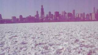 preview picture of video 'Chicago Frozen Lakefront'