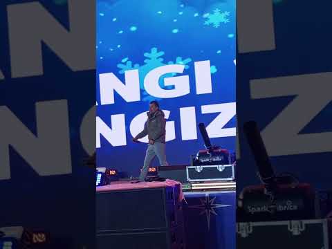 Jahongir Namozov Yangi yil Konsert dasturi davom etmoqda! 