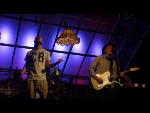 Cat Ballou feat. Mo-Torres - "Ansage & Liebe Deine Stadt" @ Refrath 17.12.2016