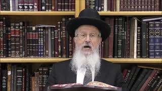 הגאון הרב אברהם יוסף שליט"א האם מותר להריח את הבשמים לפני שמברכים (הרב אברהם יוסף) - התמונה מוצגת ישירות מתוך אתר האינטרנט יוטיוב. זכויות היוצרים בתמונה שייכות ליוצרה. קישור קרדיט למקור התוכן נמצא בתוך דף הסרטון