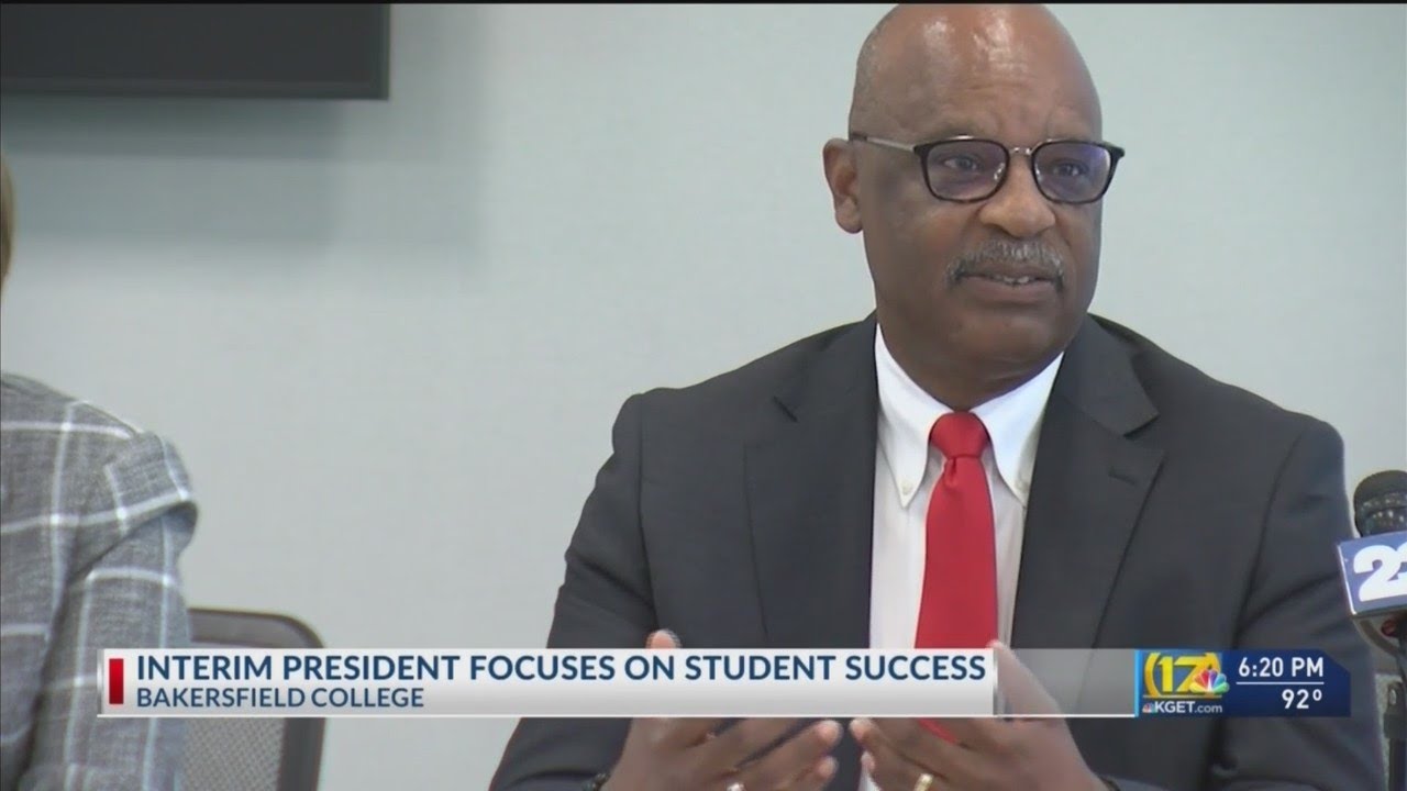 Steve Watkin, new interim president at Bakersfield College, meets with staff