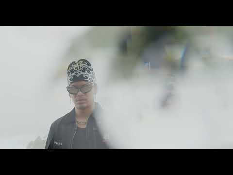 9. VK MAC - LUZES (prod. MOYZ)